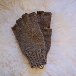 Yksiväriset villakynsikkäät